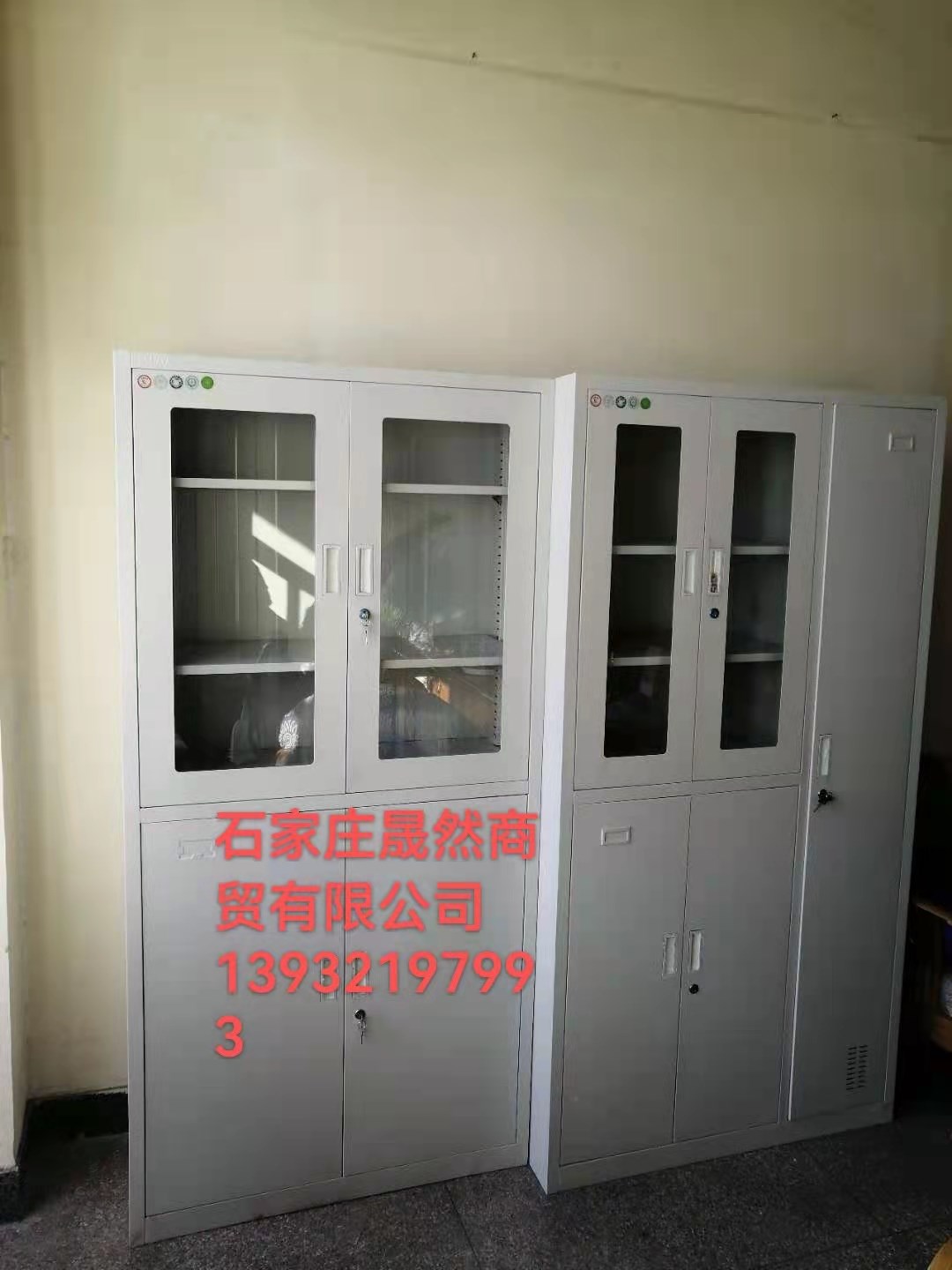 1636511874649447.jpg 平分玻璃柜.jpg